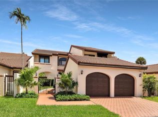 9323 NW 48 Doral Ter, Doral, FL 33178