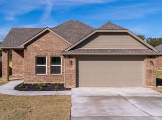 114 Seay Ln, Quinlan, TX 75474