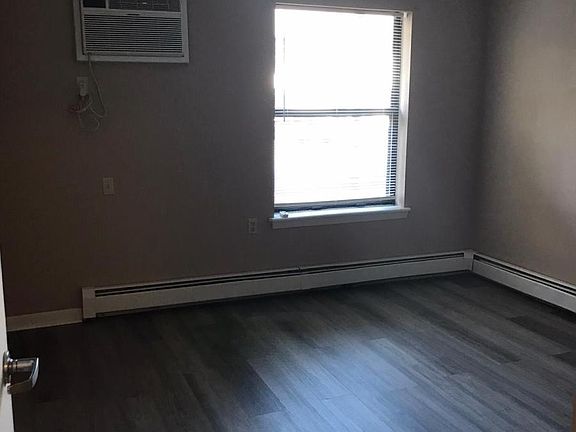2nd image of 100 West St Unit 106-16H