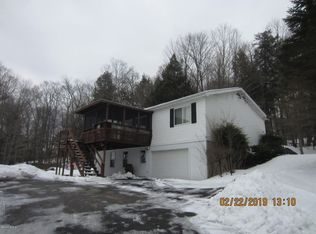 36 E Beach Rd, Pittsfield, MA 01201