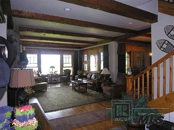 3rd image of 32695 Waters Edge Ct