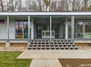 169 Mill Rock Rd, Hamden, CT 06517