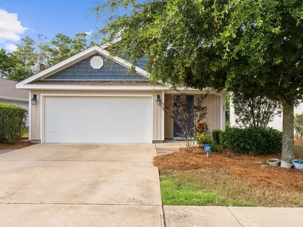 629 Earl Godwin Rd, Freeport, FL 32439