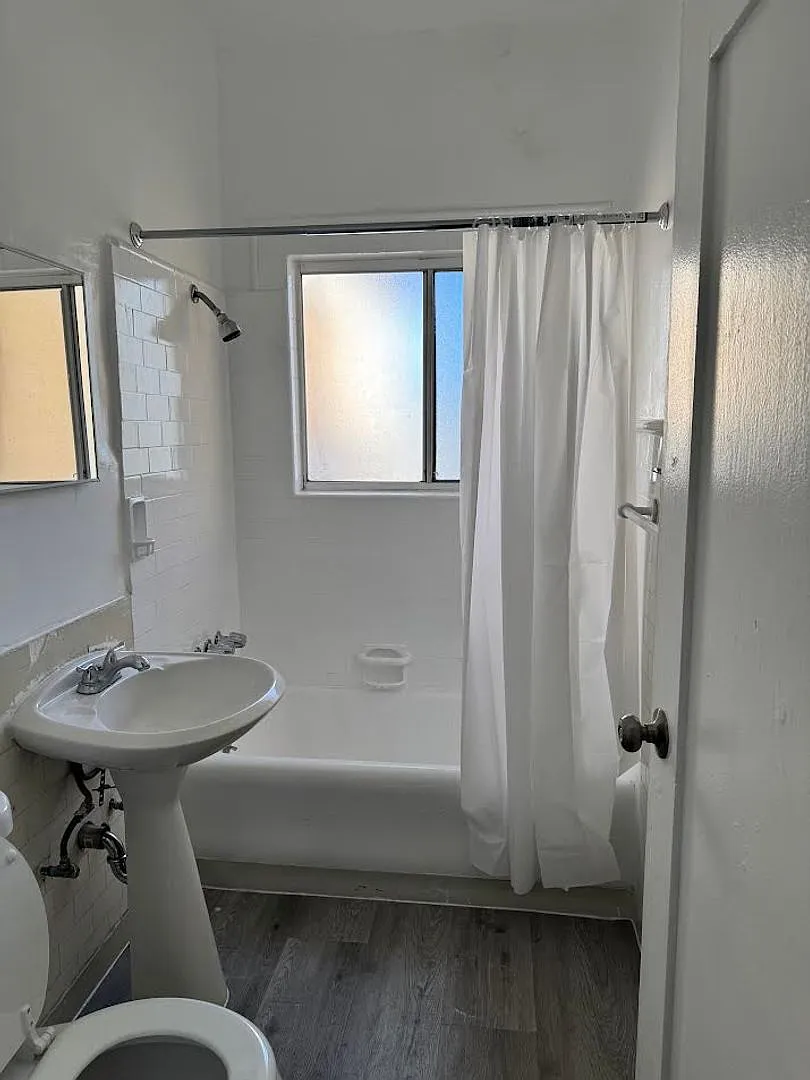 836 S. Harvard LLC — Photo 4