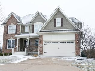 492 John Marshall Ln, Sycamore, IL 60178