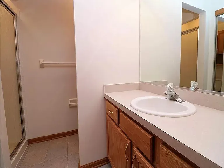 651 Sturbridge Dr #28 — Photo 8