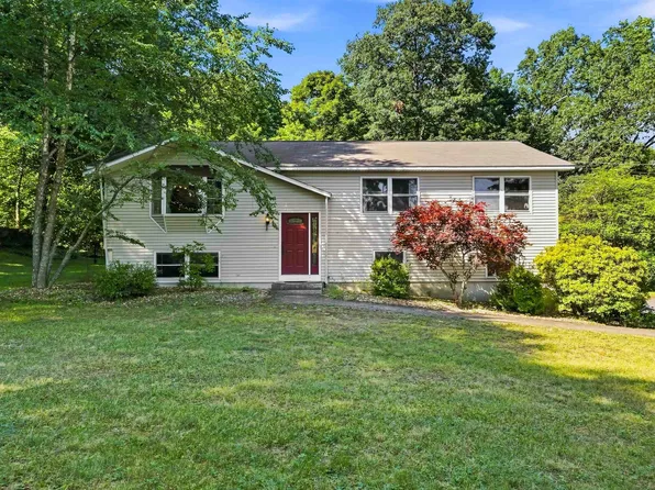 36 Governor Dinsmore Road, Windham, NH 03087