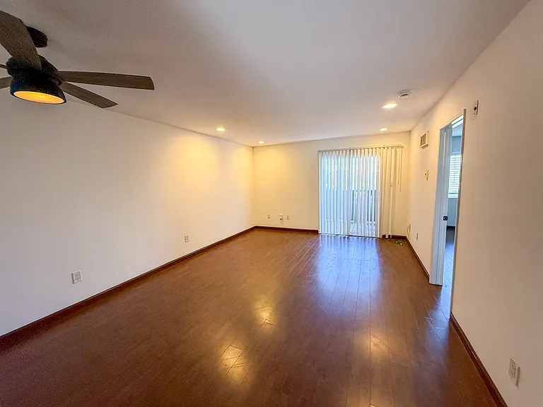 7415 Charmant Dr #2501 — Photo 5