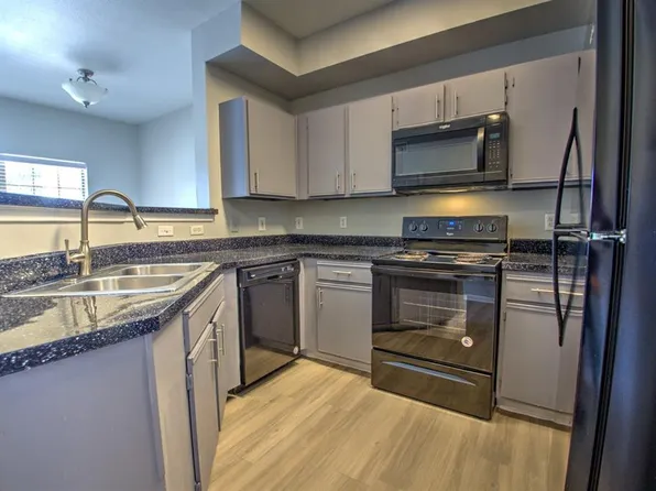 2320 Gracy Farms Ln APT 1323, Austin, TX 78758