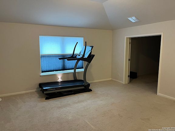 5th image of 7522 COVE WAY