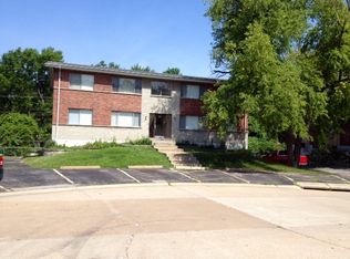 145 Reeb Ln APT 4, Florissant, MO 63031