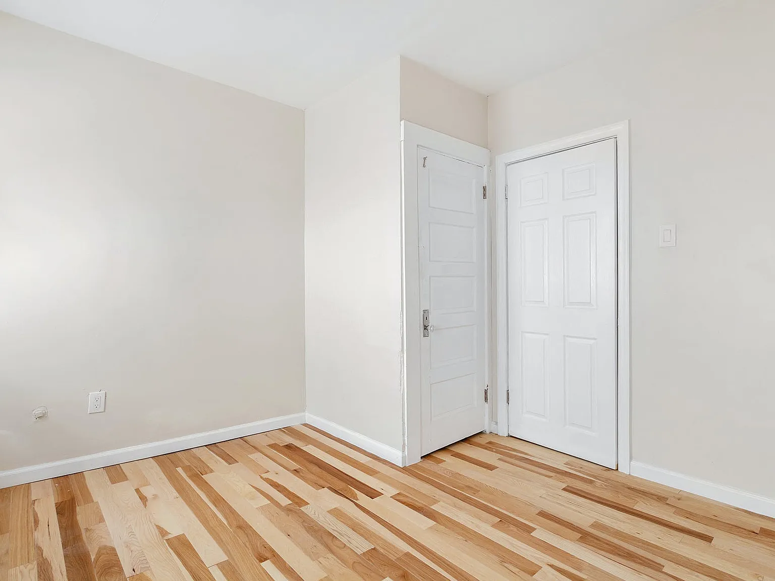 3 bed, 2175 sqft, $2,650 — Photo 2
