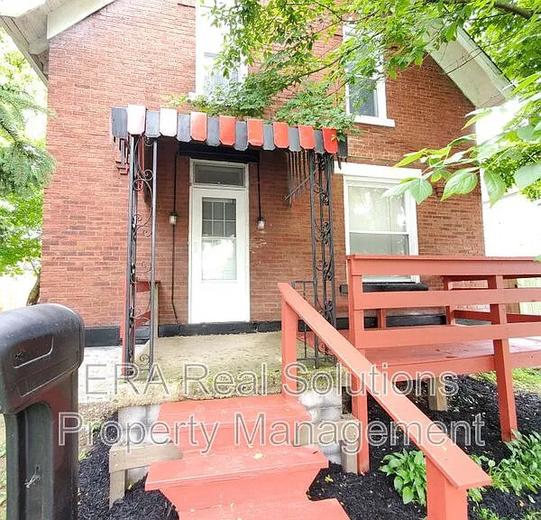 80 Warren Ave — Photo 8