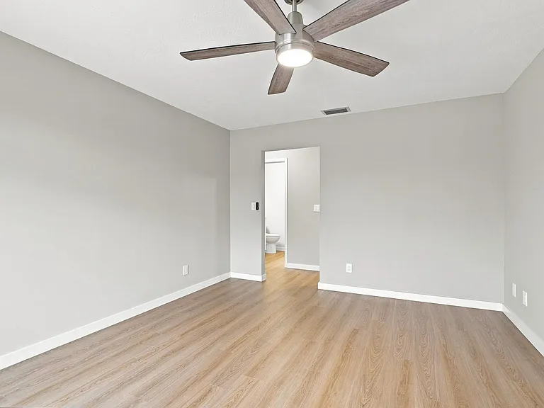 1180 Carlton Ct #206A — Photo 15