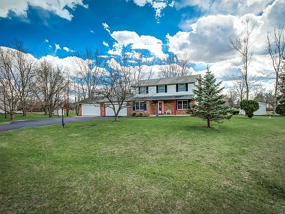 2nd image of 12910 Fox Run Ct N