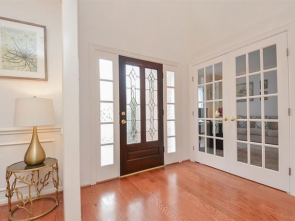 3rd image of 23310 Enchanted Landing Ln