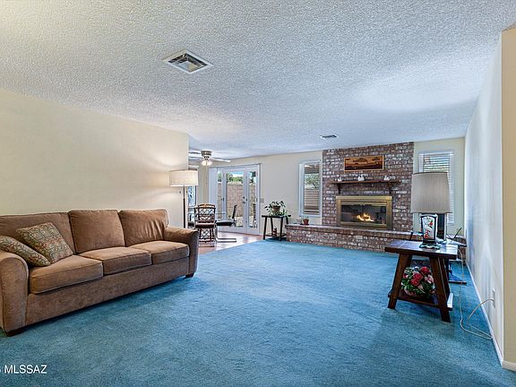 5th image of 4571 W Lynn Cir