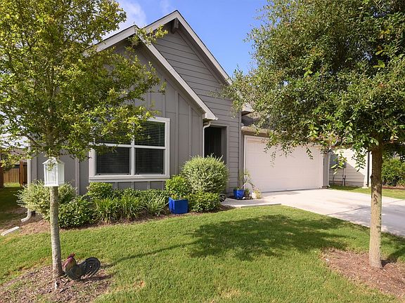 4th image of 1009 Marvin Way