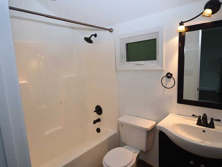 Flex Room full bathroom.