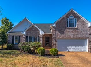 8205 Canoe Ct, Nashville, TN 37221