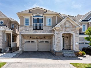 1056 Foxtail Cres, Pickering, ON L1X 0E7