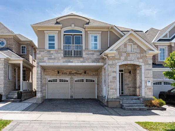 1056 Foxtail Cres, Pickering, ON L1X 0E7