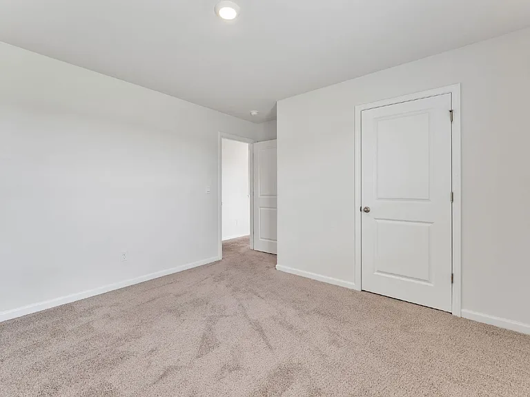 107 Milldale Dr — Photo 11