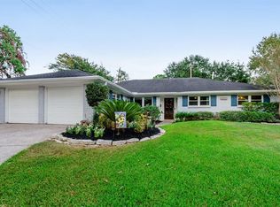 4418 Sumner Dr, Houston, TX 77018