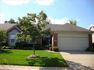 5th image of 615 Woodhaven Dr #1