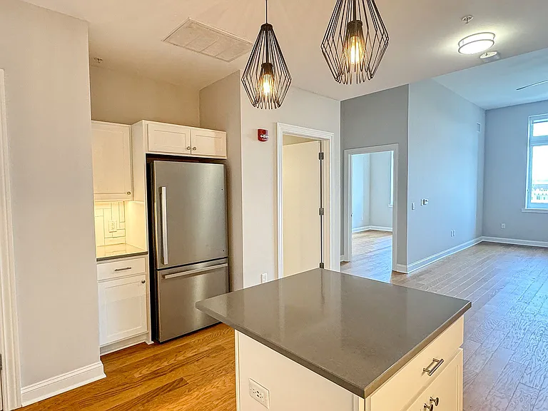 622 Main St — Photo 33