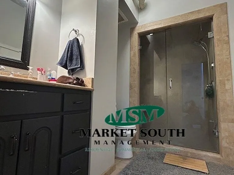 2407 Bull St #B — Photo 14