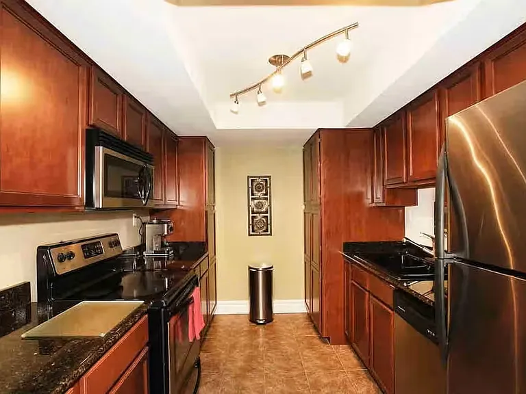 3825 E Camelback Rd #161 — Photo 4