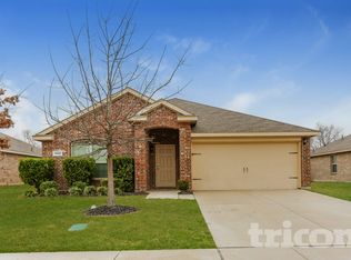3025 Iris Dr, Lancaster, TX 75146