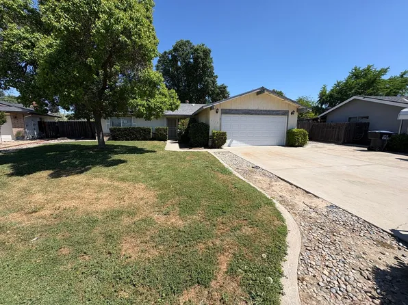 2110 S Jacob St, Visalia, CA 93277