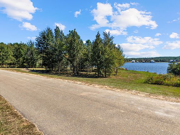3rd image of LOT 8 Lureline Line