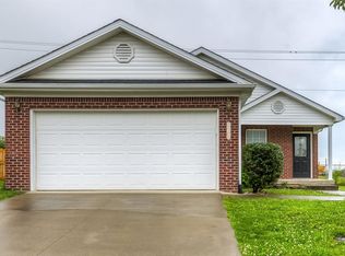 261 Harmony Ridge Rd, Georgetown, KY 40324