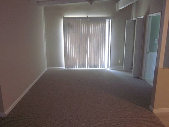 Living room & dining area