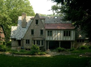 30 Roycroft Ave, Pittsburgh, PA 15228