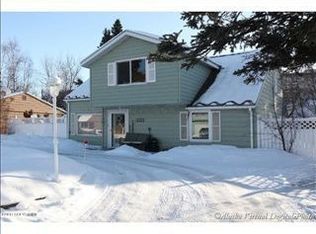 2393 Waldron Dr, Anchorage, AK 99507