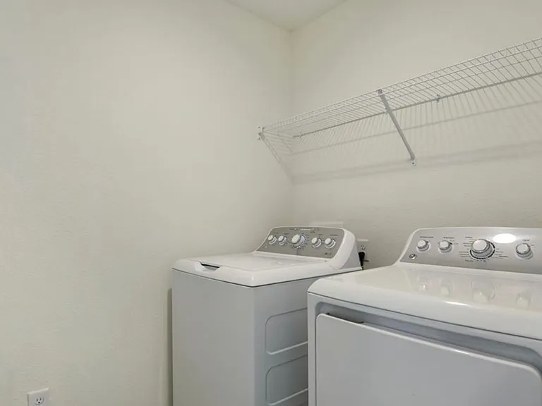 6009 Immortal Ct — Photo 11