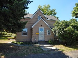 909 Park St, Davenport, WA 99122