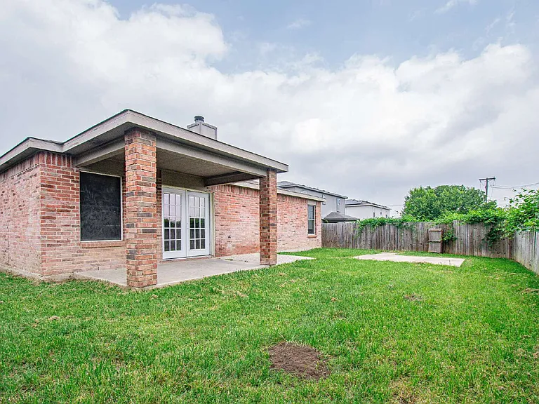 4004 Bull Run Dr — Photo 29