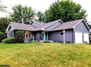 914 Ron Dr, New Richmond, WI 54017