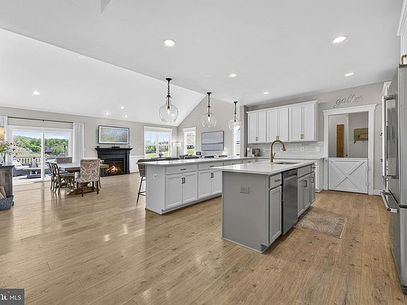 3rd image of 14228 Amys Meadow Ct