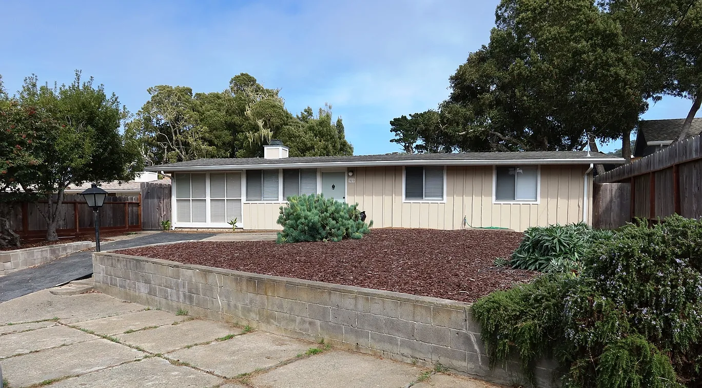Benito Ct, Pacific Grove — Photo 1