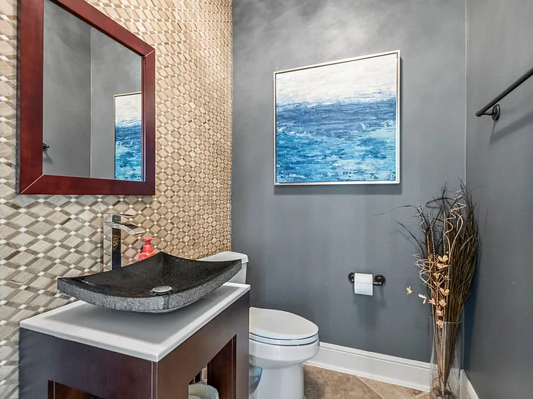 18918 Villa Bergamo Ln — Photo 12