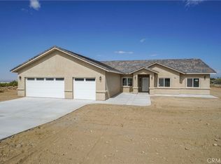 9501 Burbank Rd, Phelan, CA 92371