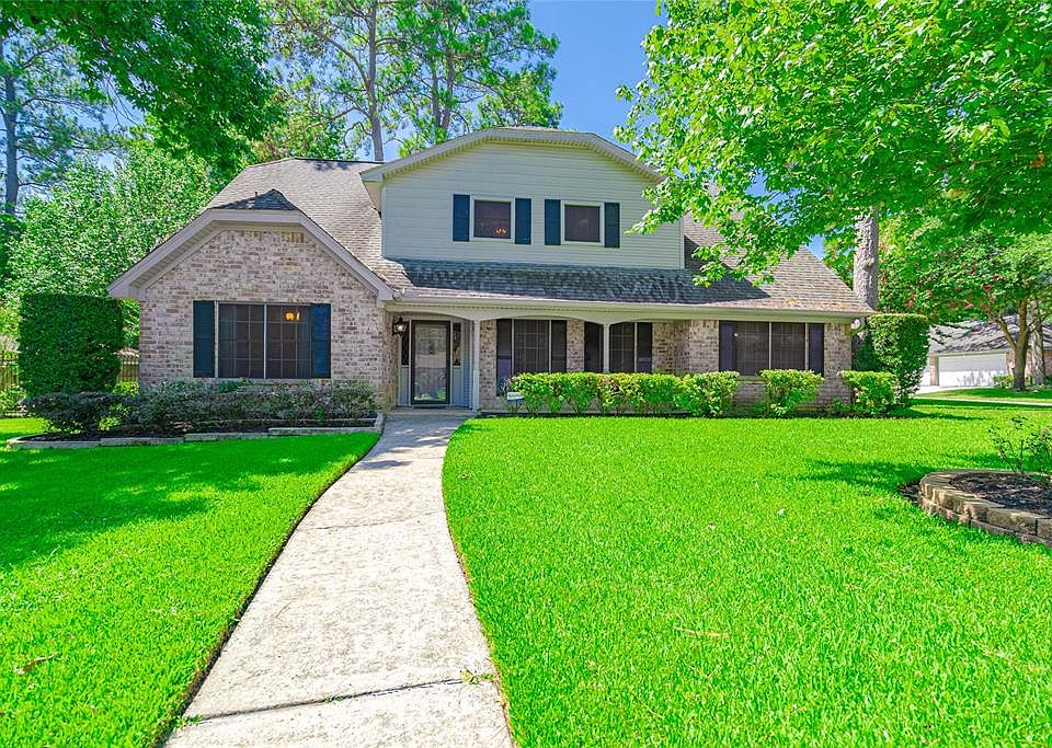 1st image of 1102 Glouchester Ln
