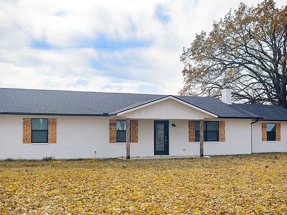 3rd image of 11311 Farm Road 197