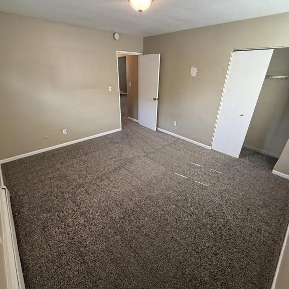 66 Washington Blvd #4 — Photo 9